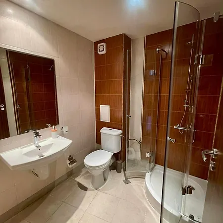 דירה Elgora в Comfort